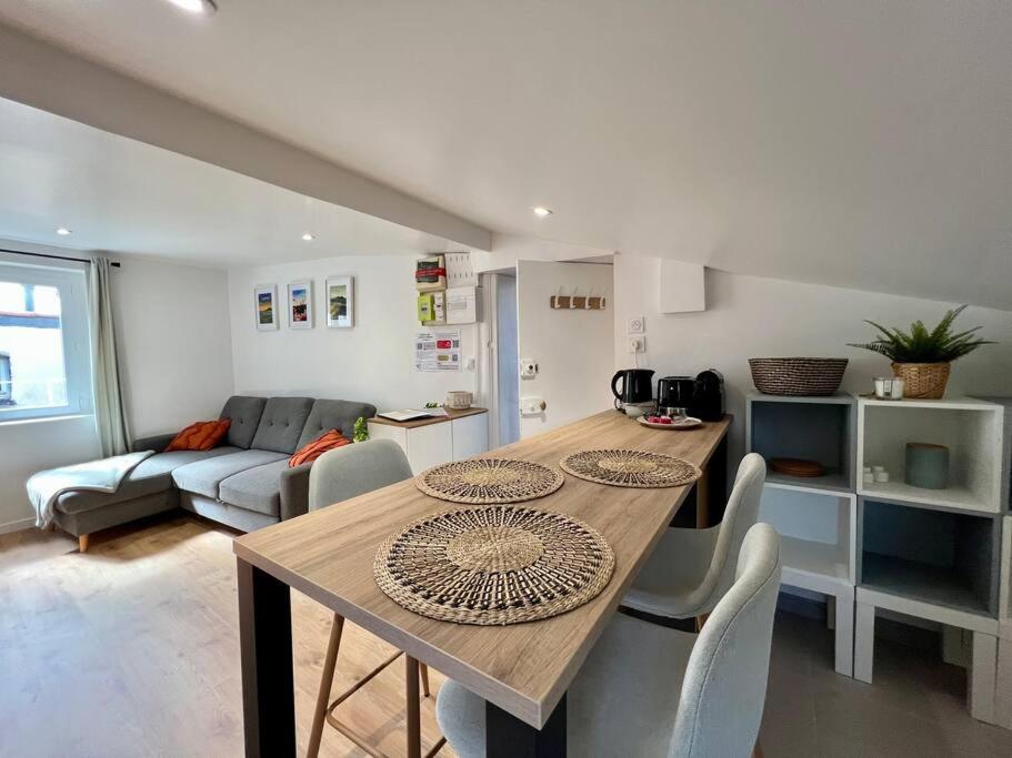 F2 *La Treille* Centre Historique Clermont Fd 3P Apartment Exterior photo